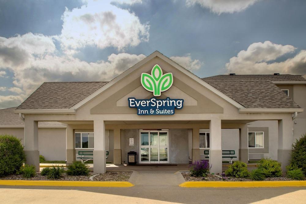Everspring Inn & Suites Oskaloosa Luaran gambar