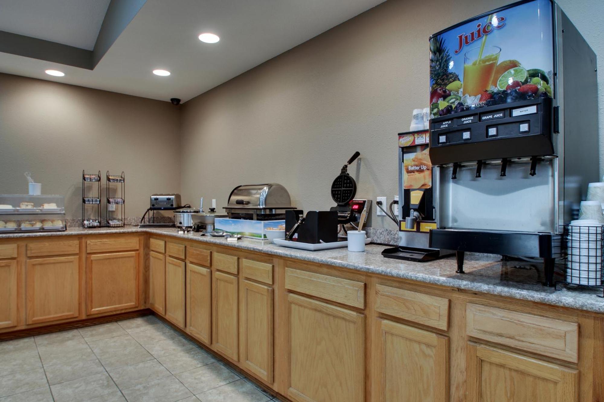 Everspring Inn & Suites Oskaloosa Luaran gambar
