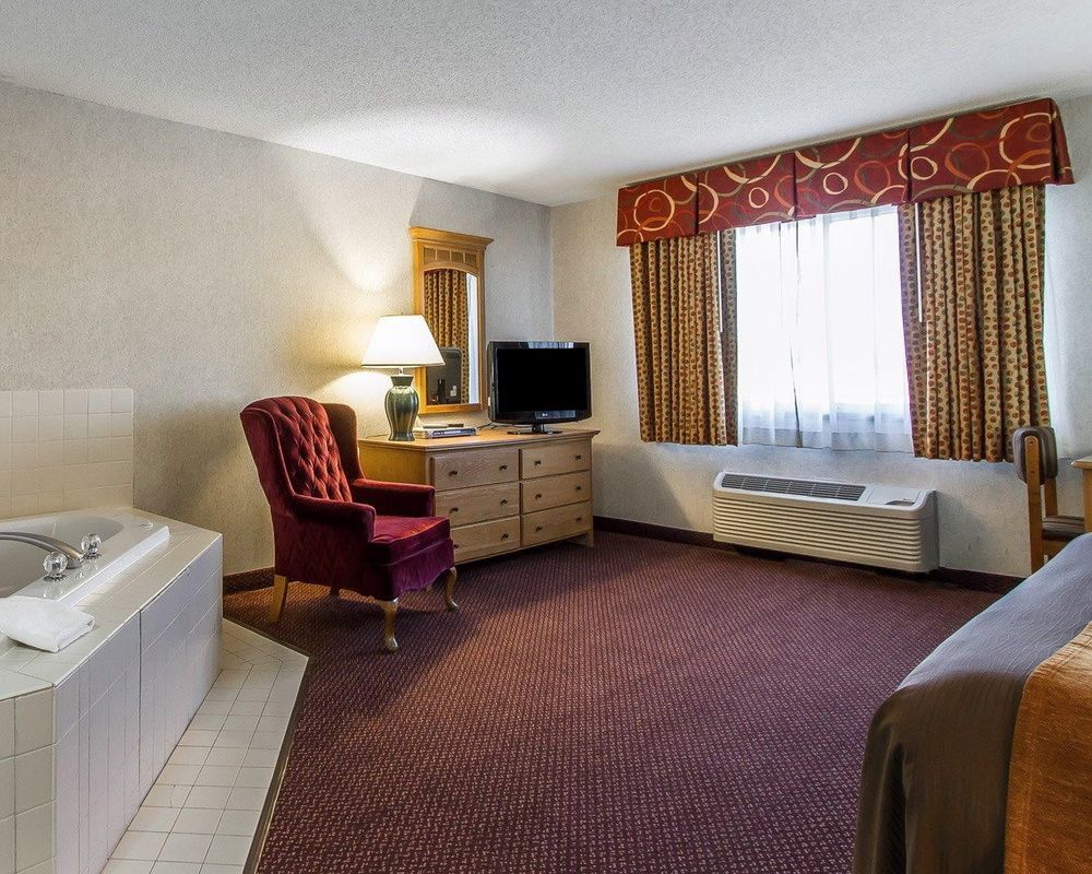 Everspring Inn & Suites Oskaloosa Luaran gambar
