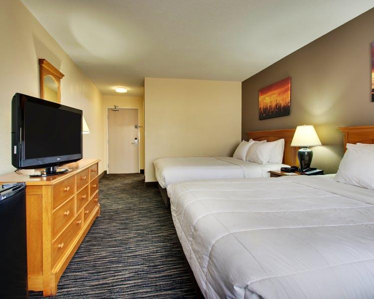 Everspring Inn & Suites Oskaloosa Luaran gambar