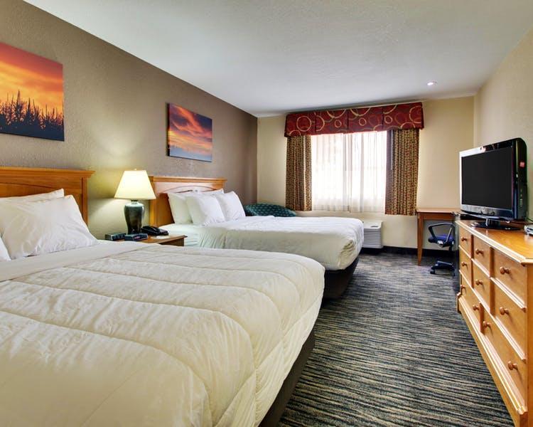 Everspring Inn & Suites Oskaloosa Luaran gambar