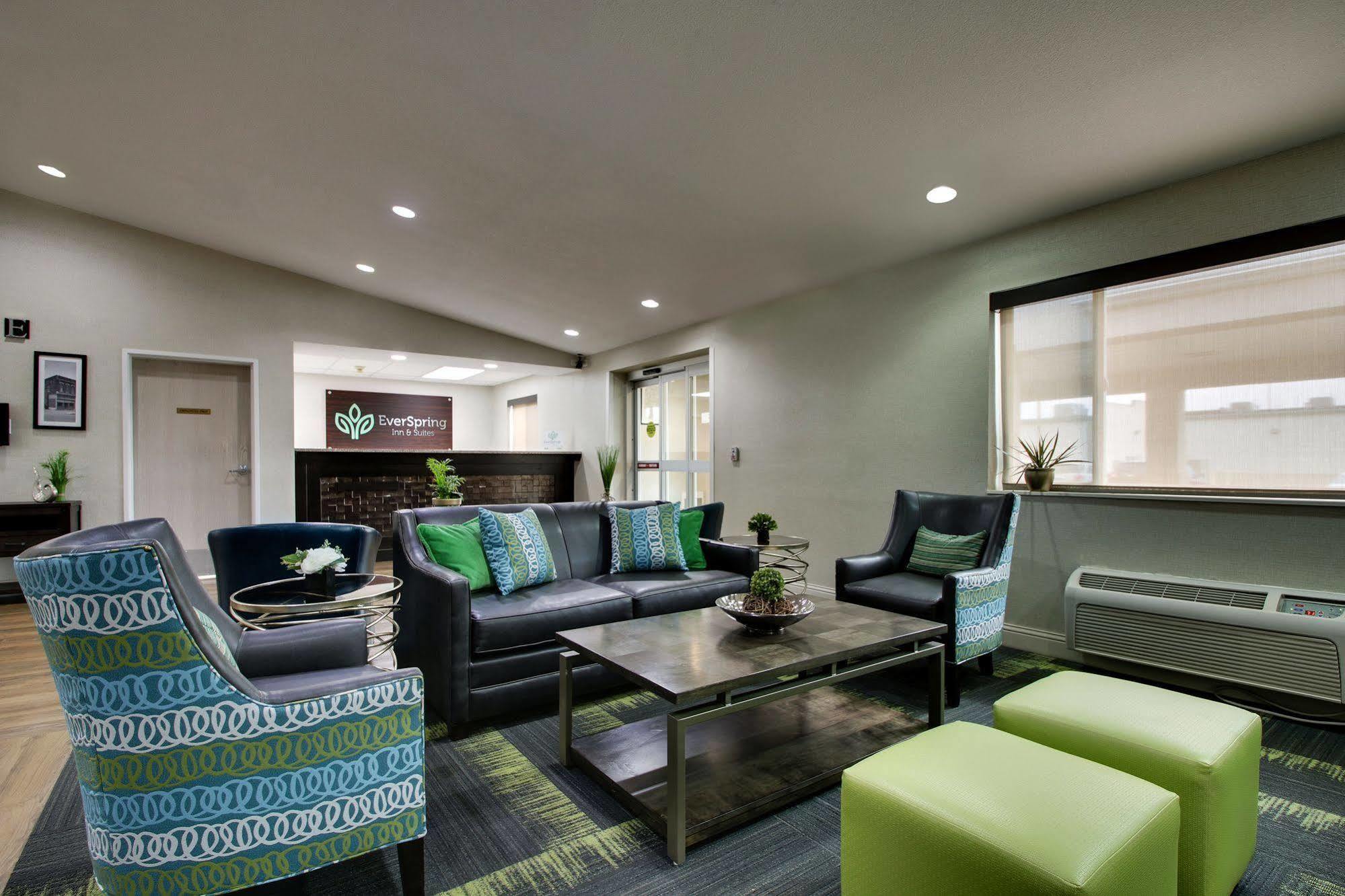 Everspring Inn & Suites Oskaloosa Luaran gambar