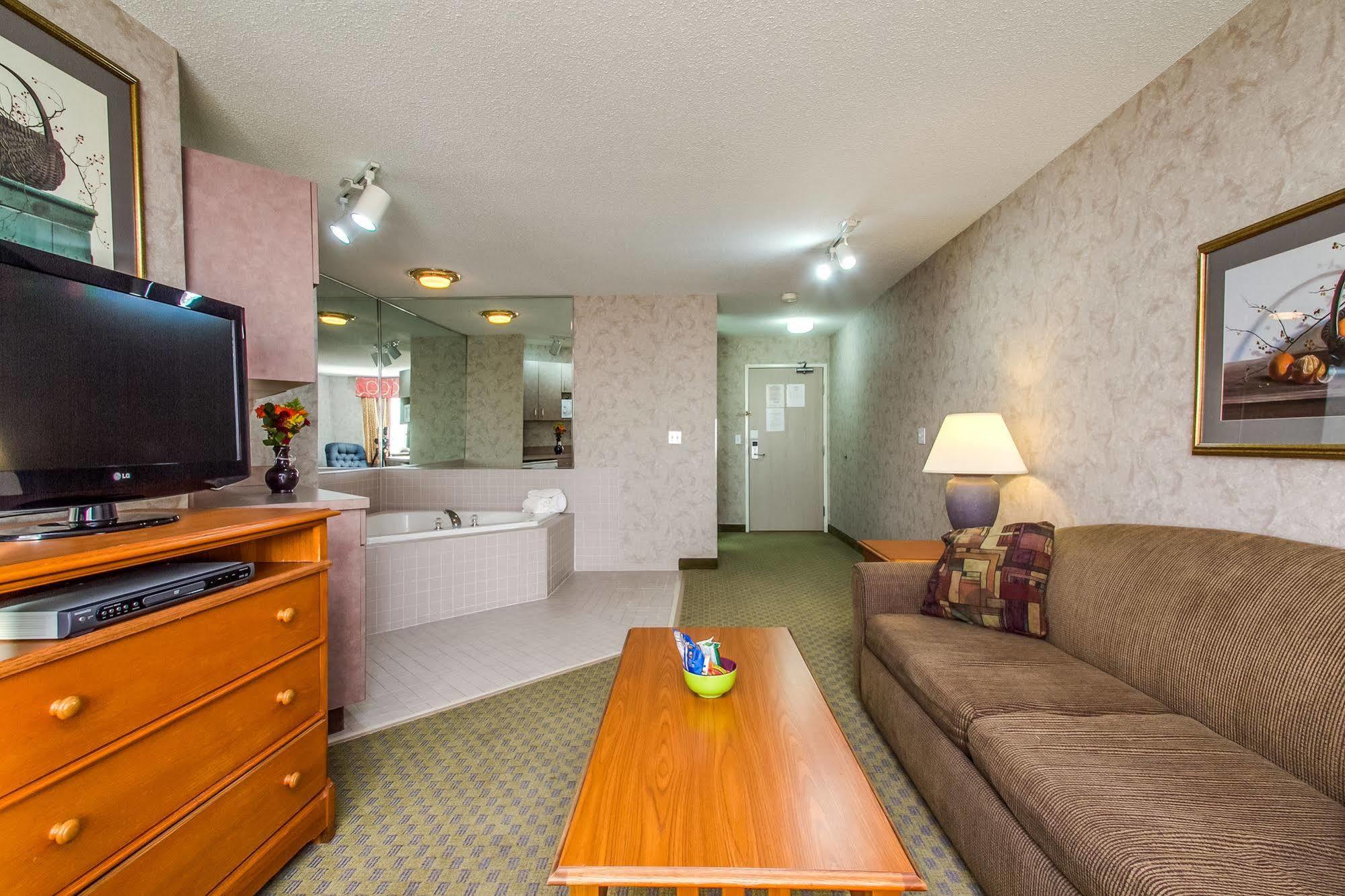 Everspring Inn & Suites Oskaloosa Luaran gambar